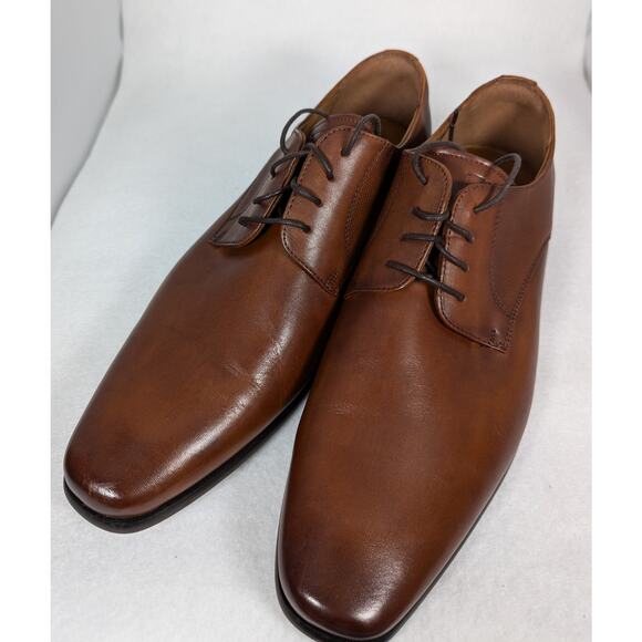 Florsheim mens dress shoes 9.5D NIB style Kierland longated toeTexture side heal